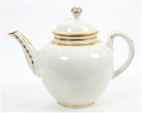 Lot 152 - 18th century Worcester large globular teapot...