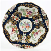 Lot 155 - 18th century Worcester plate painted in...