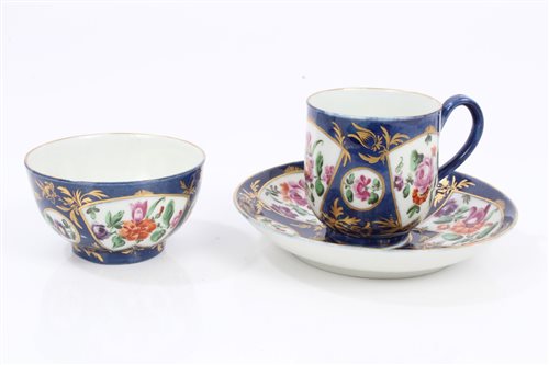 Lot 160 - 18th century Worcester tea bowl, coffee cup...