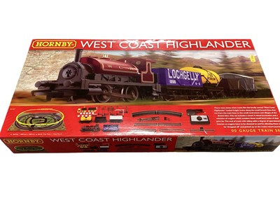 Lot Hornby OO Gauge West Coast Highlander train set, boxed R1157