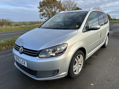 Lot 19 - 2015 Volkswagen VW Touran SE Bluemotion TDI, 1.6 diesel, automatic, reg. no. EF15 LCV