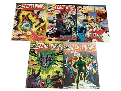 Lot 1620 - Marvel Comics (1985) Marvel Super Heroes Secret Wars British fortnightly comic #1-7 #9- 20 #23 #24 to include all free gifts