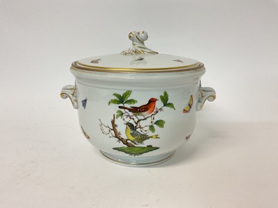 Lot 67 - Herend porcelain Rothschild pattern ice bucket decorated with birds and insects, 18cm high