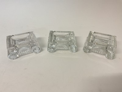 Lot 65 - Three good quality William Yeoward glass salts of Classical form, 9cm x 6.5cm (retailing at £210 each)