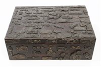 Lot 1075 - Early 20th century Japanese box decorated with...