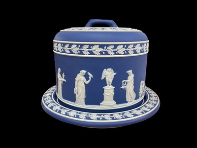 Lot 16 - 19th century Wedgwood jasperware cheese dome and cover