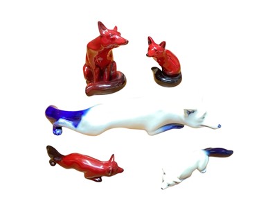 Lot 1217 - Five Royal Doulton Fambe models of foxes