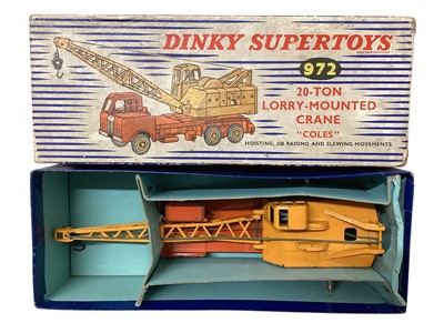 Lot Dinky Supertoys diecast 20-Ton Lorry-Mounted Coles Crane, boxed No.972 & Elevator Loader, boxed No.964, plus Military models including 25-Pounder Field Gun Set No.697, boxed and other loose...