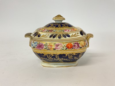 Lot 42 - Early 19th century Coalport porcelain sugar box and cover