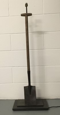 Lot 2 - Vintage Garden Spade standard lamp, 122cm, base 40.5cm x 23cm