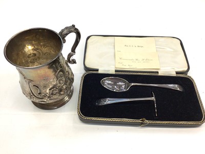 Lot 243 - Victorian silver tankard and 1930s silver christening set in fitted case