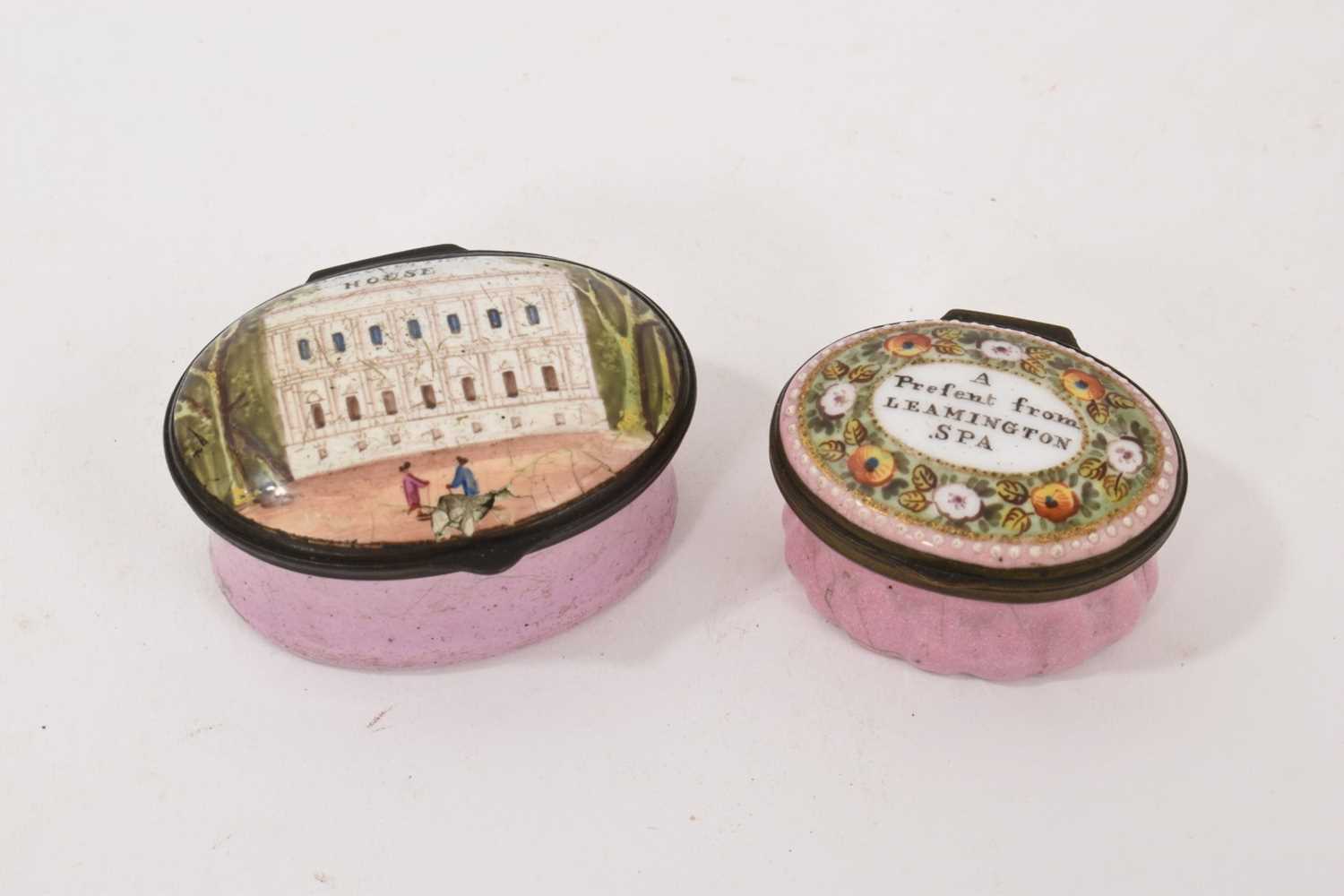 Lot 1092 - Two 18th century enamel patch boxes