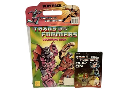 Lot 1701 - Hasbro Transformers (c1987) Sparkabot Autobot Sizzle, Fizzle & Guzzle, No.5859, plus Autobot Construction Patrol No.5544 & Bumblebee together with HG Toys Robots in Disguise Clip On, all...