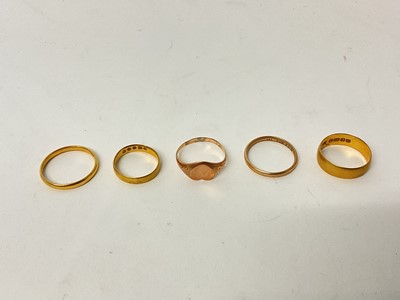 Lot 136 - “Five go-old rings”