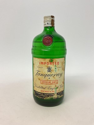 Lot 123 - Half gallon bottle of Tanqueray gin (1 bottle)