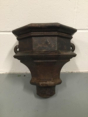 Lot 135 - Cast Iron Rain Hopper up light, 28cm x 28cm