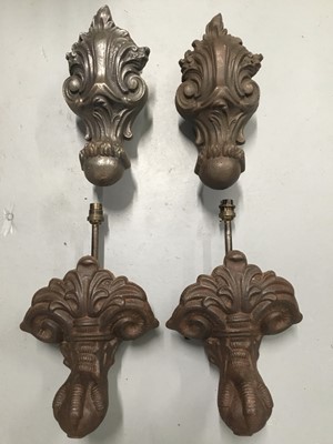 Lot 149 - Two Pairs Large Bath Feet wall lights, the larger 40cm to top of light fitting, 20cm deep, 26cm wide, the smaller 35cm x 16cm deep x 16cm wide.