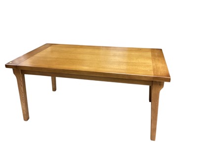 Lot 1337 - Wood Brothers Chatsworth extendable dining table, 165cm extending to 210cm and 255cm