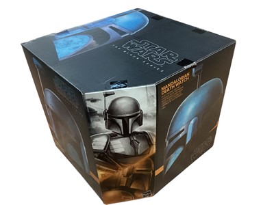 Lot 1735 - Hasbro Star Wars The Black Series Mandalorian Death Watch premium electronic helmet No.F2884 & 6" action figure, both boxed (2)