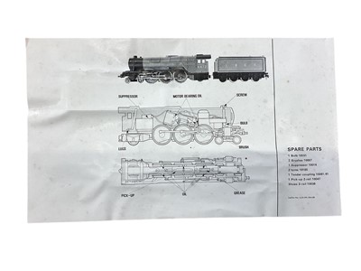 Lot 1794 - Railway trix boxed selection including Silver Link AH Peppercorn, Flying Scotsman, 4-6-2 locomotive & tender (4)