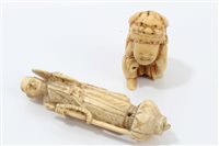 Lot 942 - 19th century Japanese carved ivory netsuke...