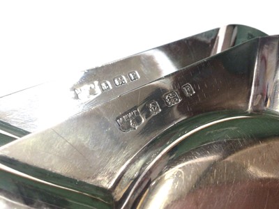 Lot 1000 - Pair of 1930s Mappin & Webb silver ashtrays