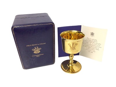 Lot 300 - Fine and rare 18ct gold chalice made to commemorate the investiture of H.R.H. Prince Charles as Prince of Wales at Caernarvon Castle in 1969 finely engraved with Prince of Wales feather crest, i...