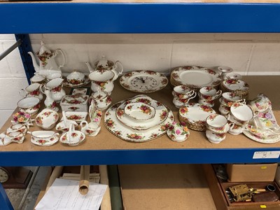 Lot 76 - Collection of Royal Albert Old Country Roses