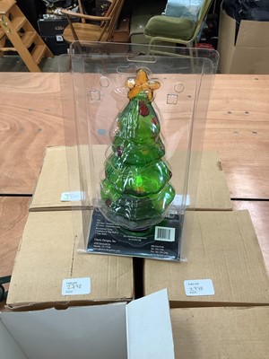 Lot 2778 - Eight boxes of assorted Christmas decorations, craft materials, ornaments and other items (8).