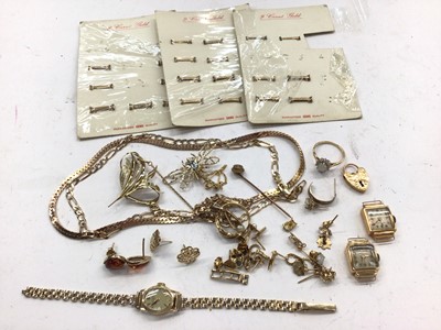 Lot 1074 - Collection of 9ct gold jewellery to include chains, brooches, rings, earrings, Rotary wristwatch and two 18ct gold cased watches