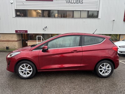 Lot 1 - 2017 Ford Fiesta Zetec, 1.1 petrol, manual, 3 door hatchback, reg. no. EJ67 VCZ