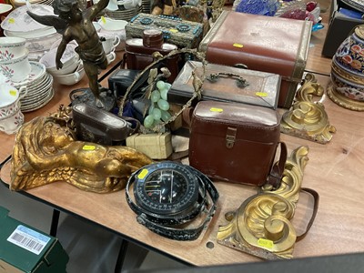 Lot 434 - Miscellaneous group of items to include a Zeiss Ikon camera, a Voigtländer camera, Sestral ships compass, George III mahogany teacaddy with original canisters, metal angel and sundries