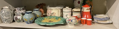 Lot 259 - Decorative ceramics and glass including Cauldron teaset, majolica dish, various other items