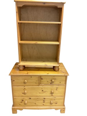 Lot 1220 - Pine chest of drawers, blanket box and bookcase