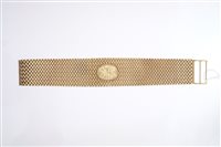 Lot 840 - Ladies' Roamer gold (9ct) bracelet...