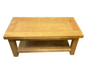 Lot 1209 - Contemporary light oak two tier coffee table, 100cm x 50cm x 43cm high