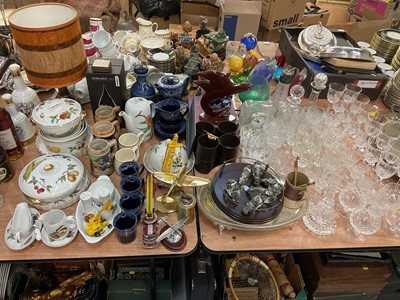 Lot 423 - Group of ceramics, glass ware and ornaments to include Royal Worcester Evesham.