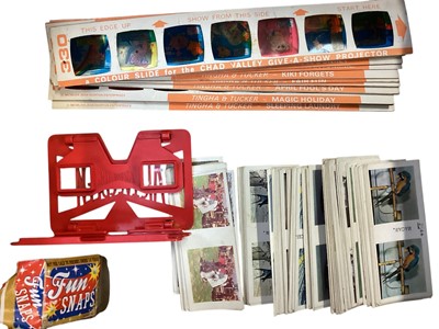 Lot 698 - Play raft Twin Navy Blinker, boxed No.7230, Star Wars Return of the Jedi jigsaw puzzle and junior projectors