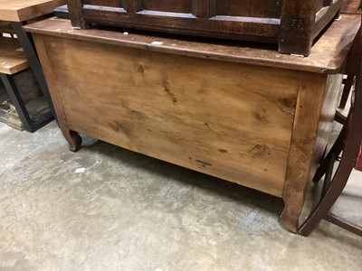 Lot 1363 - 19th century Continental elm and oak dough bin/ blanket chest with hinged lid 133cm wide, 59cm deep, 70cm high