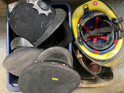 Lot 189 - Helmets and hats