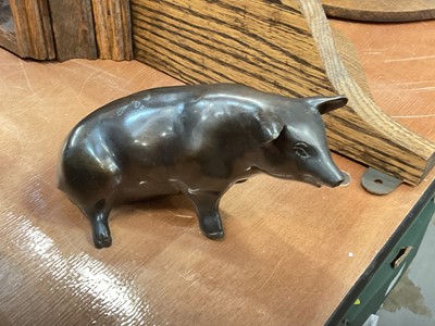 Lot 519 - Small bronze pig