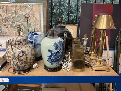 Lot 236 - Collection of lamps and uplighters