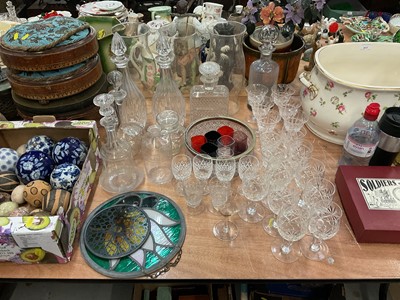 Lot 522 - Two stained glass panels and various other glass wares to include decanters and lanterns.