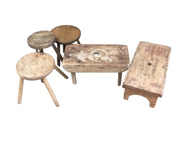 Lot 1426 - Group of pine and other stools