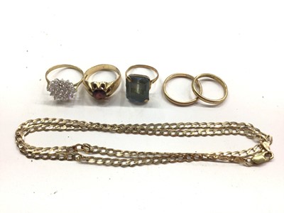 Lot 1125 - Three 9ct gold gem set dress rings, two 9ct gold wedding rings and 9ct gold flat curb link chain