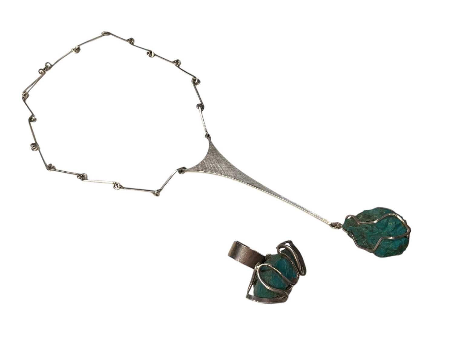 Lot 11 - Peruvian silver (925) and raw turquoise abstract modernist pendant necklace and similar ring