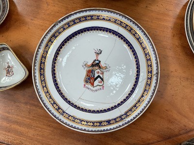 Lot 9 - Service of Chinese armorial porcelain