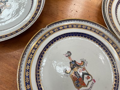 Lot 9 - Service of Chinese armorial porcelain