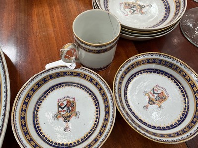 Lot 9 - Service of Chinese armorial porcelain