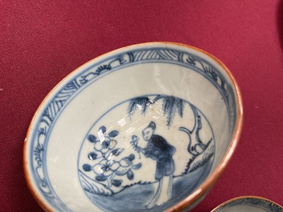 Lot 10 - Group of Chinese porcelain